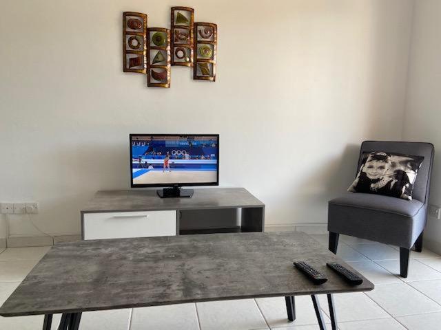 Apartment Iris Village Kato Pafos Zewnętrze zdjęcie